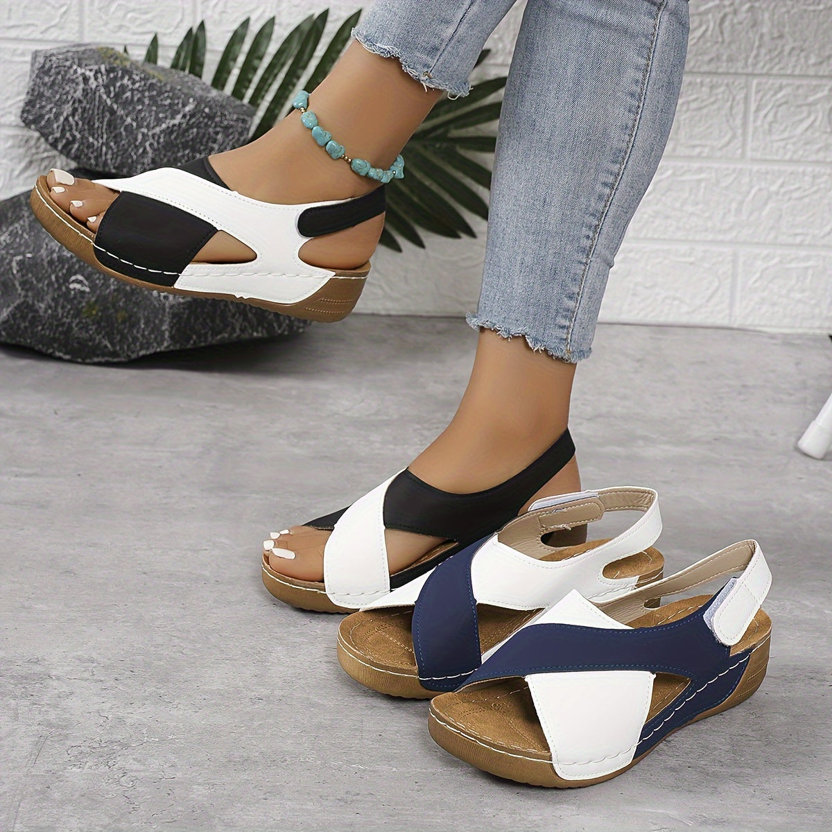 Monique | Ultra bequeme orthopädische Sandalen,