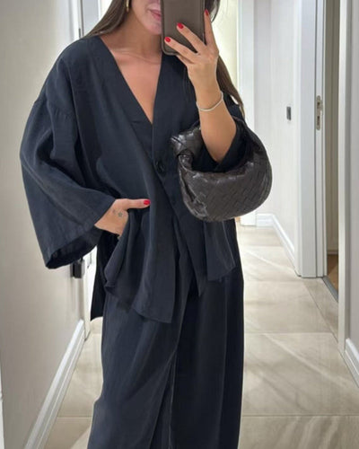 Lässiges Set aus Bluse und Hose