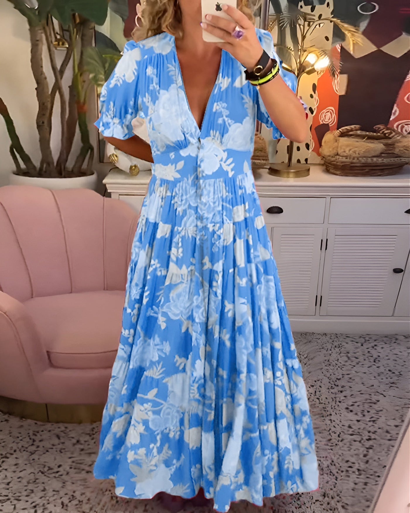 CATERINA | Langes Blumenkleid mit diskreten Taschen und femininer Silhouette für den Tag