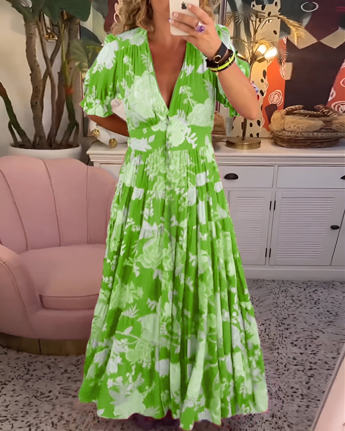 CATERINA | Langes Blumenkleid mit diskreten Taschen und femininer Silhouette für den Tag