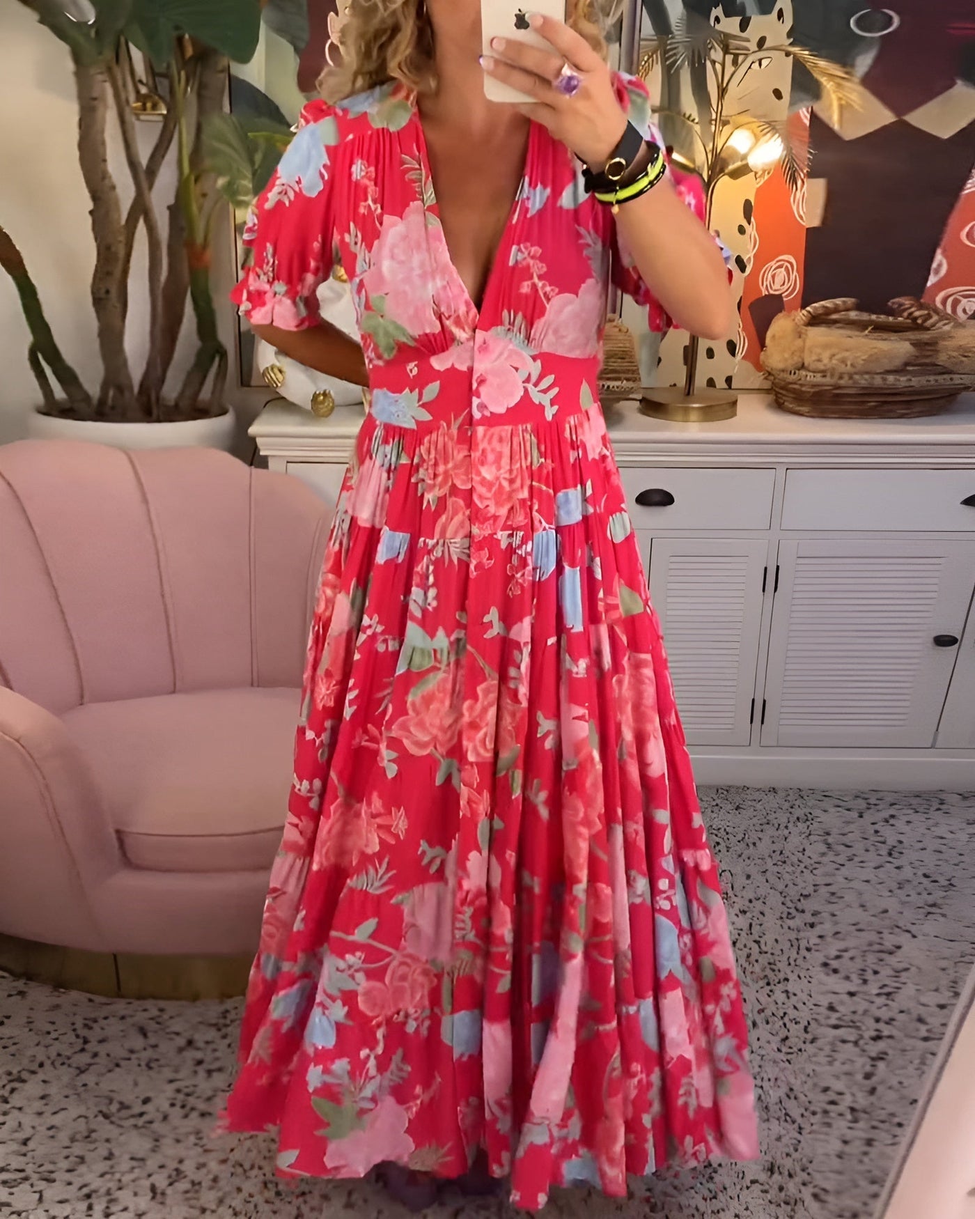 CATERINA | Langes Blumenkleid mit diskreten Taschen und femininer Silhouette für den Tag