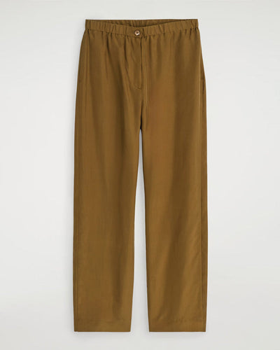 Elegantes Set aus Hemd und Hose