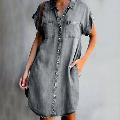 Bruna™ | Entspanntes Hemdkleid mit Knopfverschluss