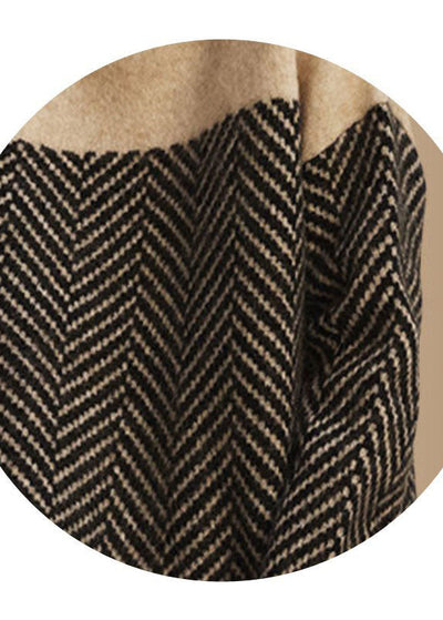 Strickpullover mit Patches und hohem Kragen