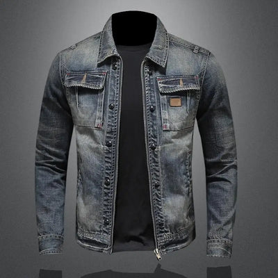Klassische Retro-Jeansjacke
