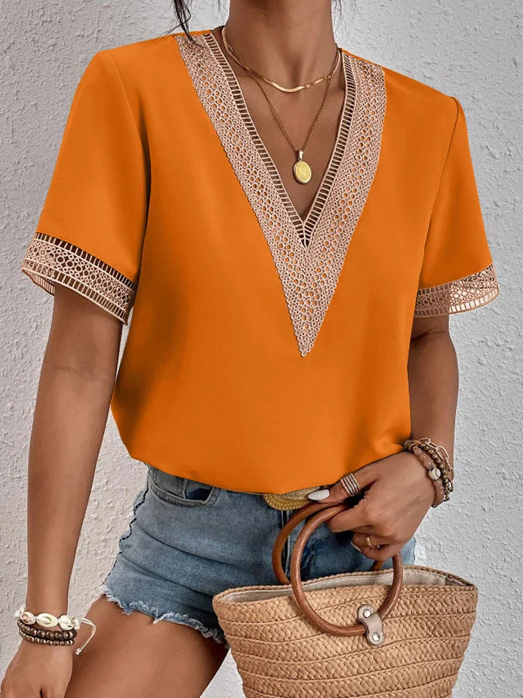Davina | Elegante Bluse mit luxuriösen Spitzendetails