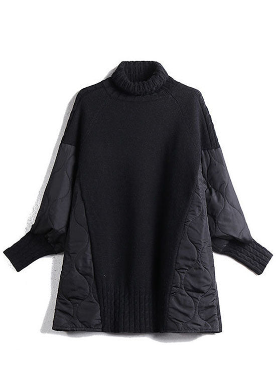 Strickpullover mit hohem Kragen und Patches