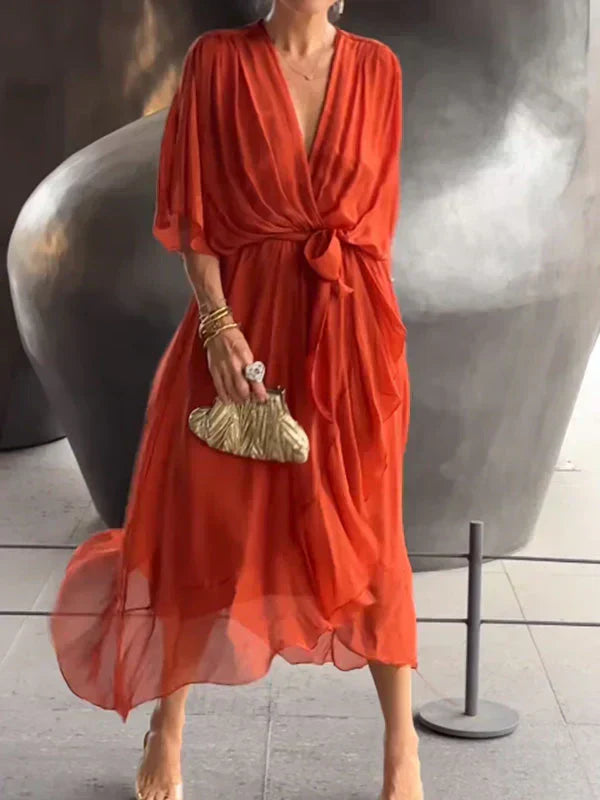 Monica™ | Elegantes Chiffon-Seidenkleid mit faszinierendem V-Ausschnitt