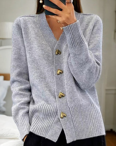 Eleganter Cardigan mit Herzknöpfen
