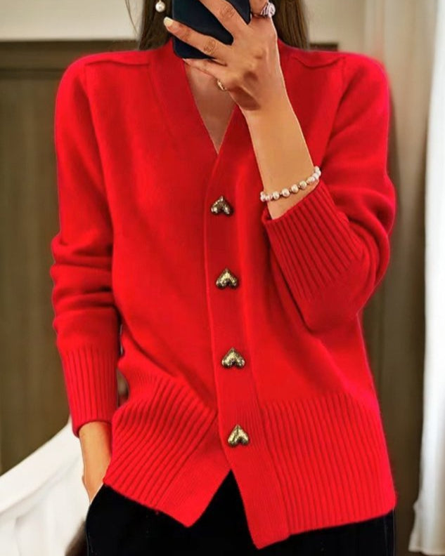 Eleganter Cardigan mit Herzknöpfen