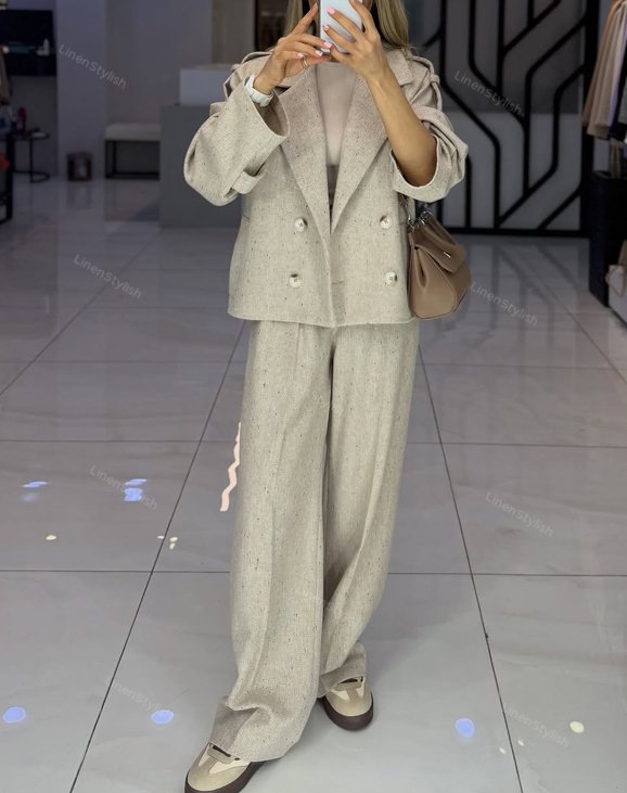 Elegantes Set aus Jacke und Hose