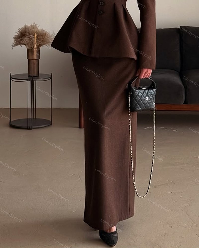 Anpassungsfähiges Set aus Jacke und Rock