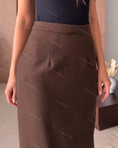 Anpassungsfähiges Set aus Jacke und Rock