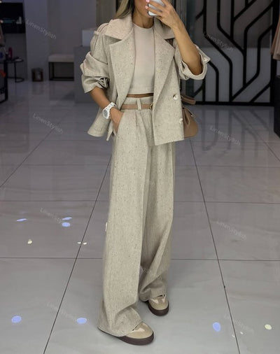 Elegantes Set aus Jacke und Hose