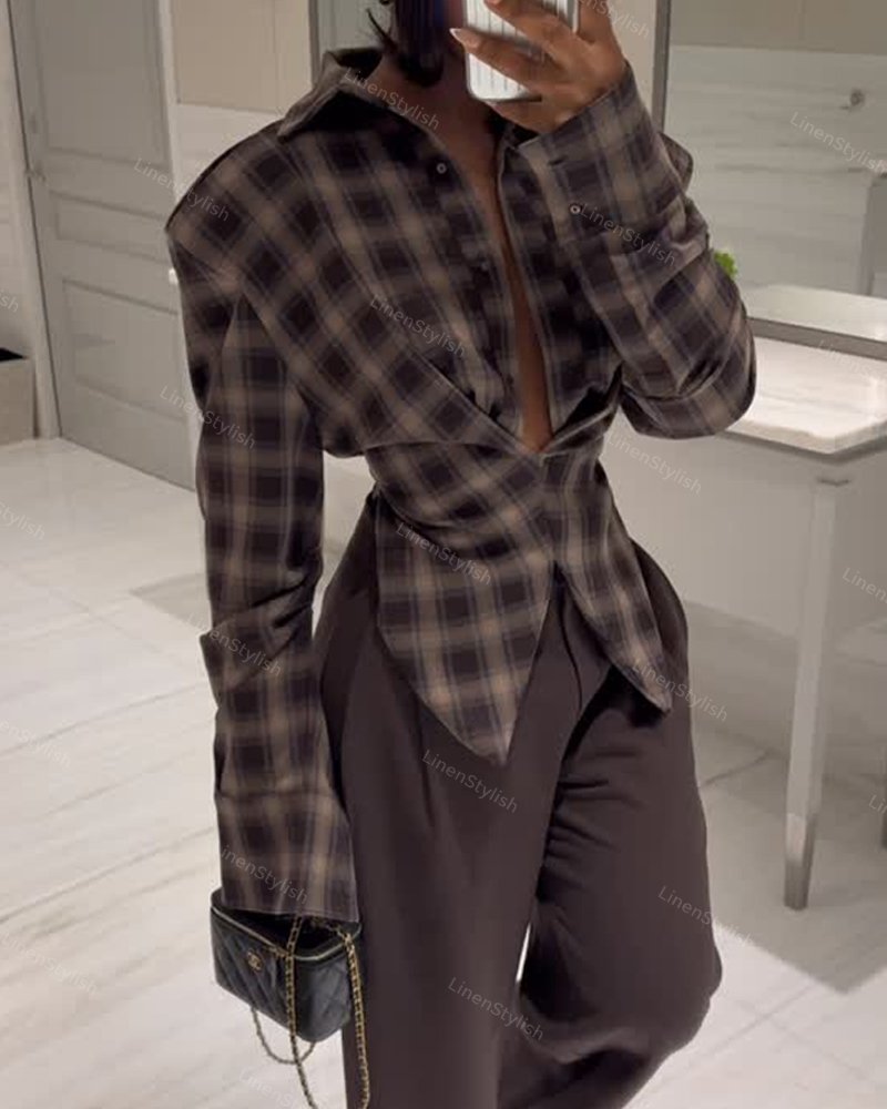 Elegante braune Karojacke