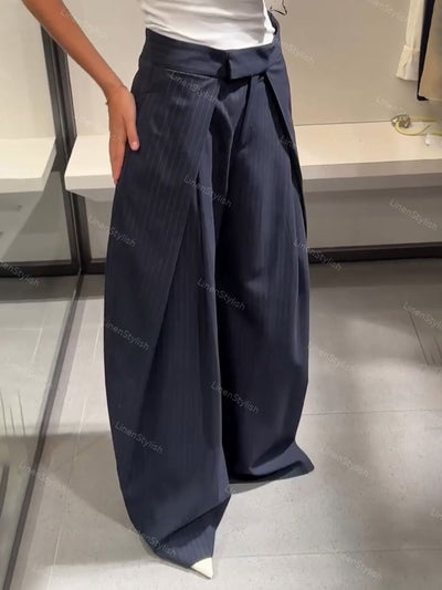 Elegante Streifenhose für den Alltag